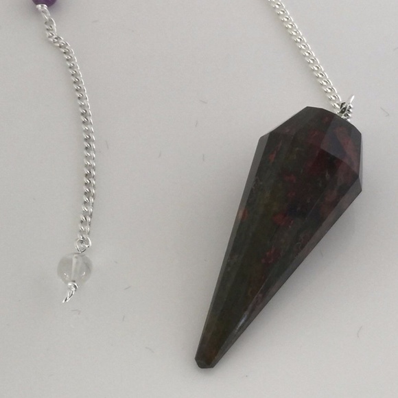 Bloodstone Chakra Pendulum Twelve Sided Heliotrope - Picture 1 of 5